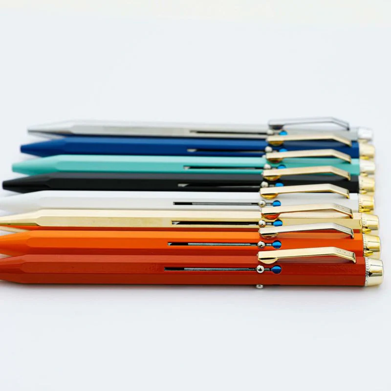 4 Color Ballpoint Pen - Image 11
