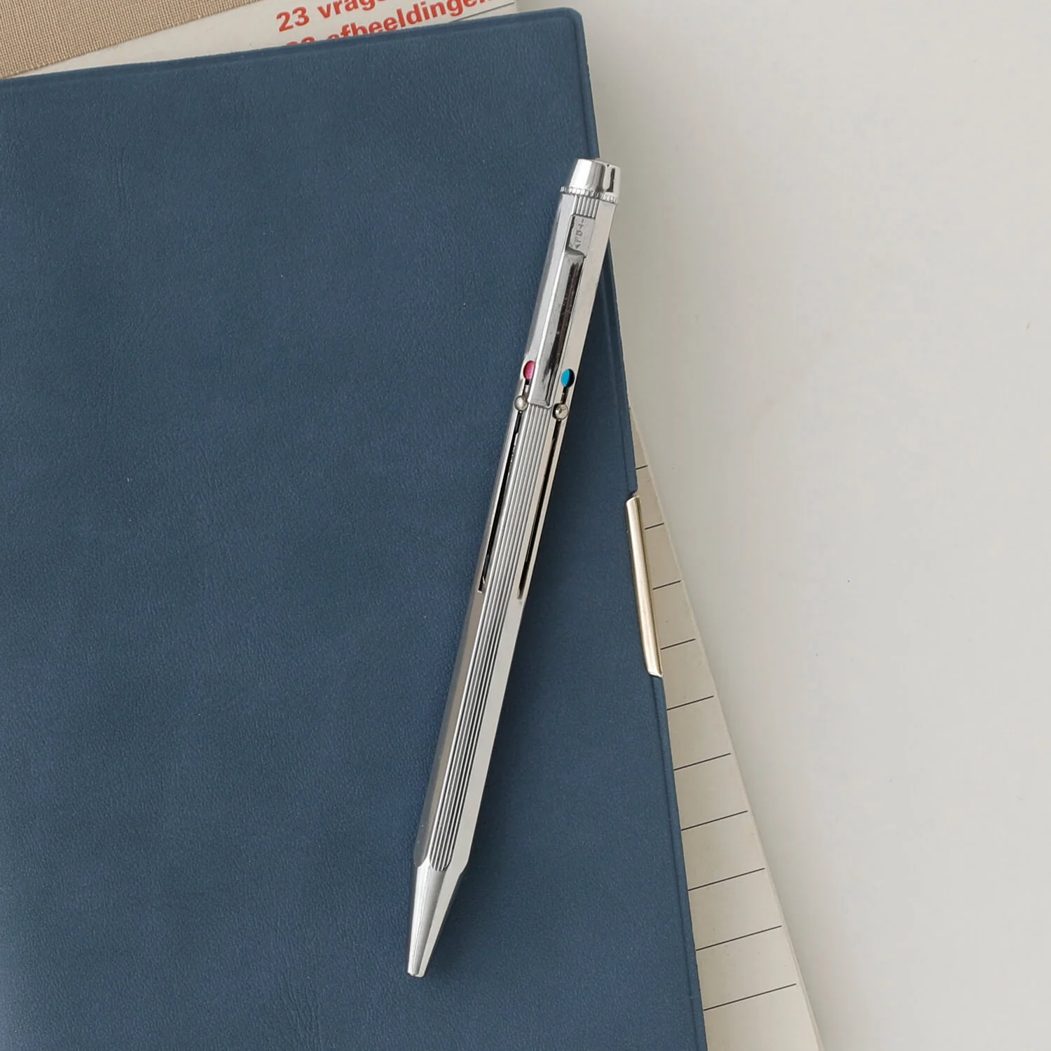 4 Color Ballpoint Pen - Image 14