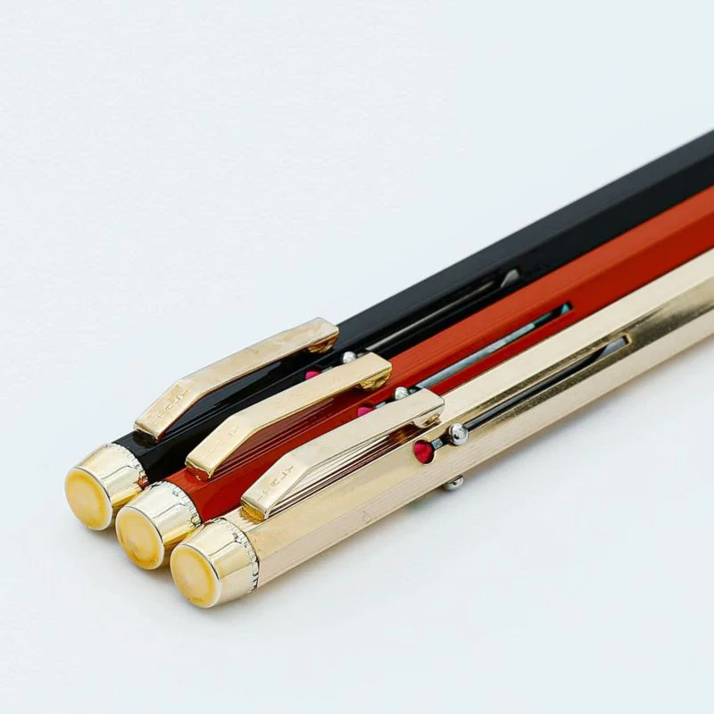 4 Color Ballpoint Pen - Image 17