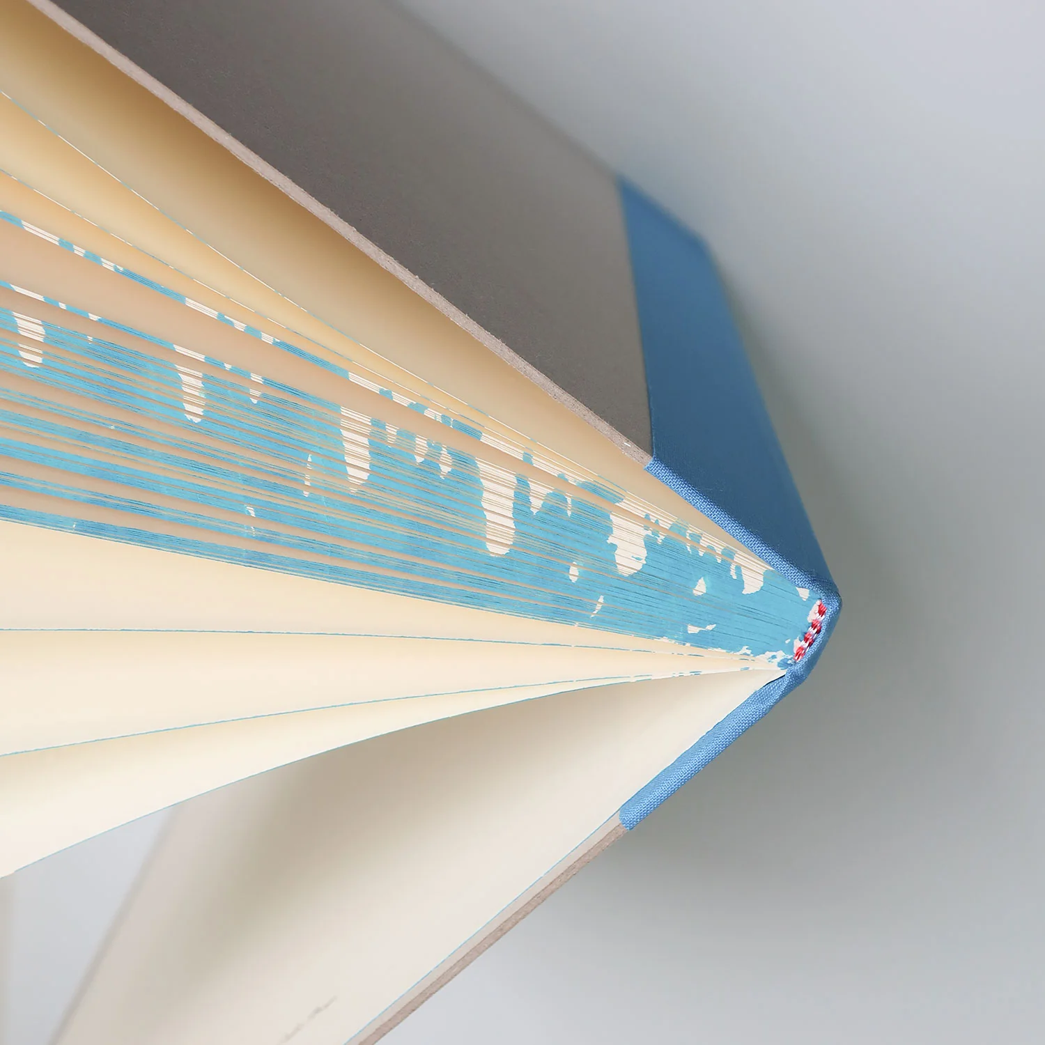 Cardboard Notebook with Band/ A5 (EMILIO BRAGA) - Image 14