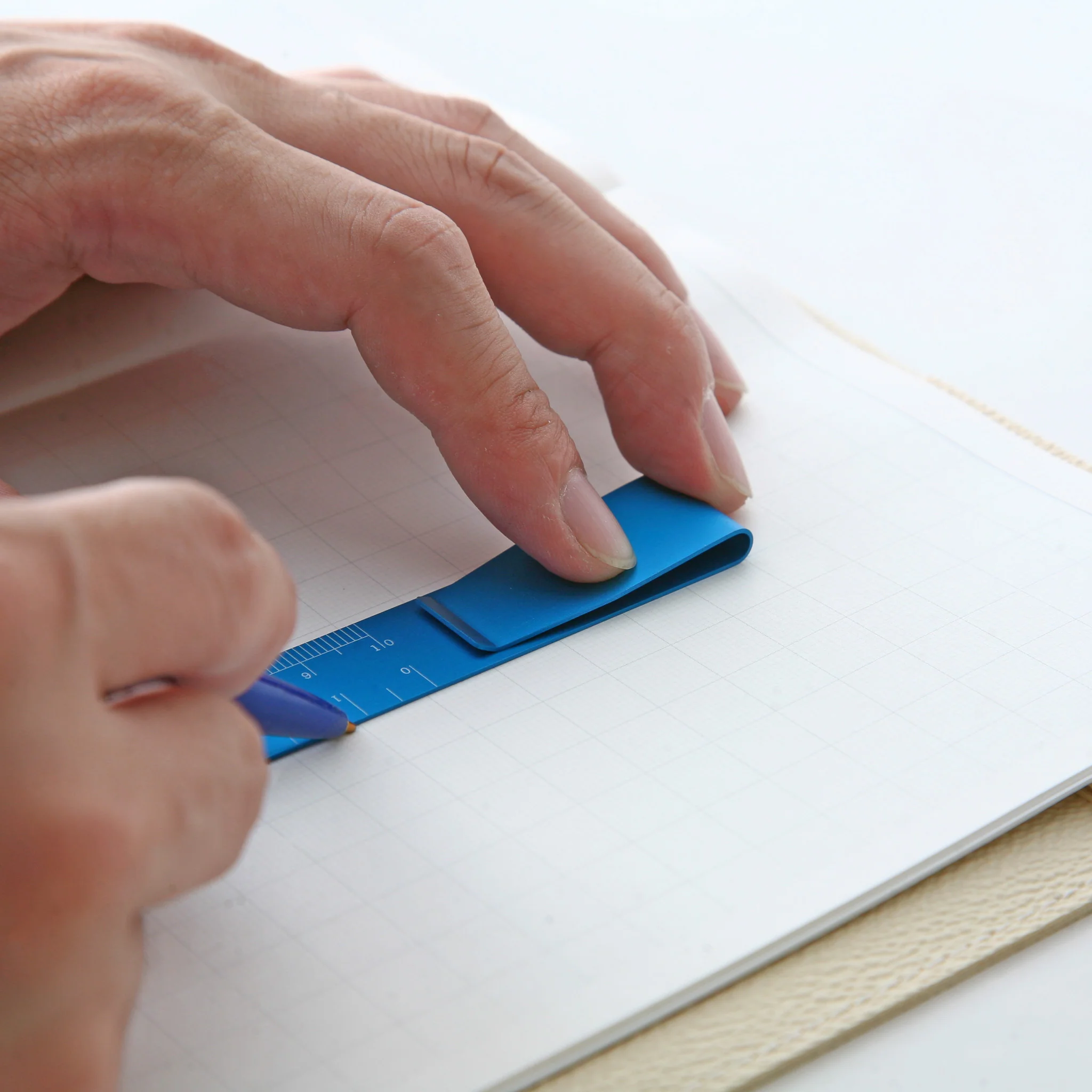 Clip Metric Ruler - Image 11