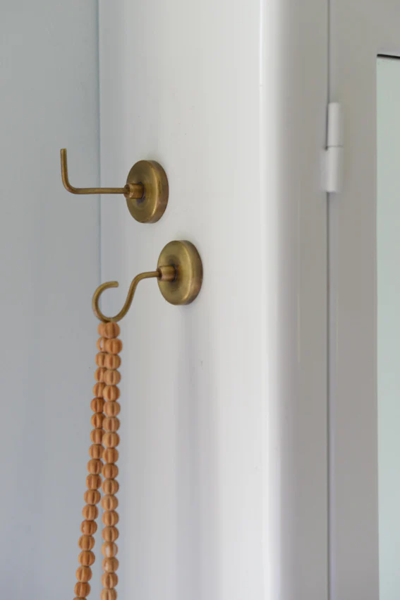 Fog linen work / Brass Magnet Hook / Eye-ring - Image 3