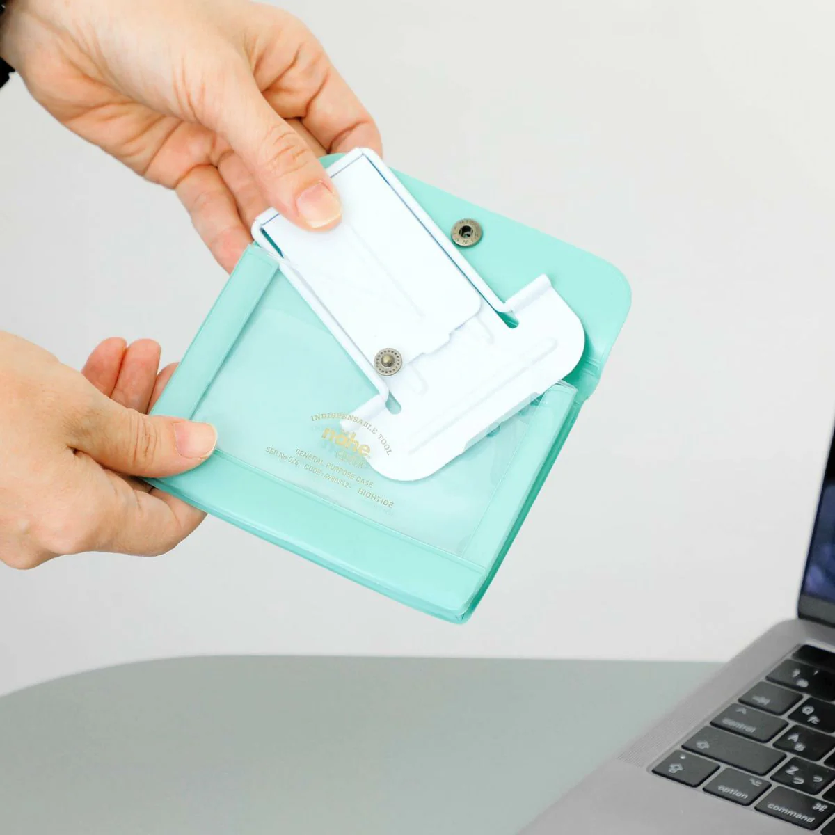 Gadget Rest-Stand - Image 13