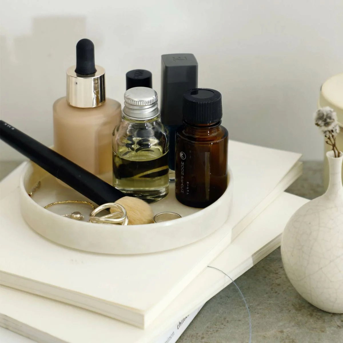 Marble Circle Desk Tray - Image 11