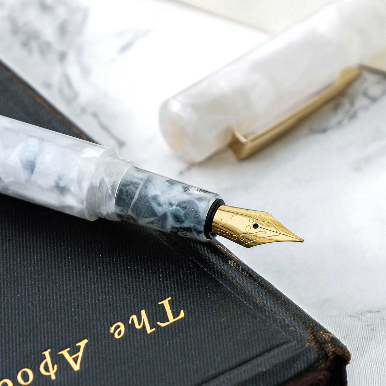 Marbled Fountain Pen - Image 13