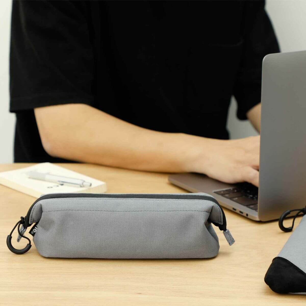 Pen Pouch/ L - Image 9