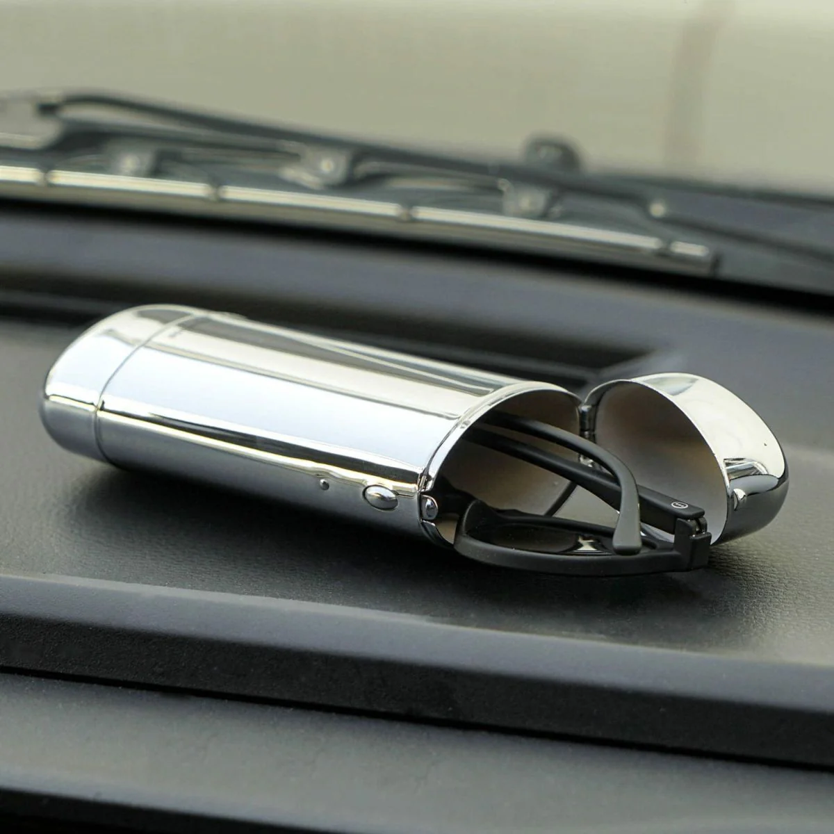 Stainless Steel Glasses Case - Image 11